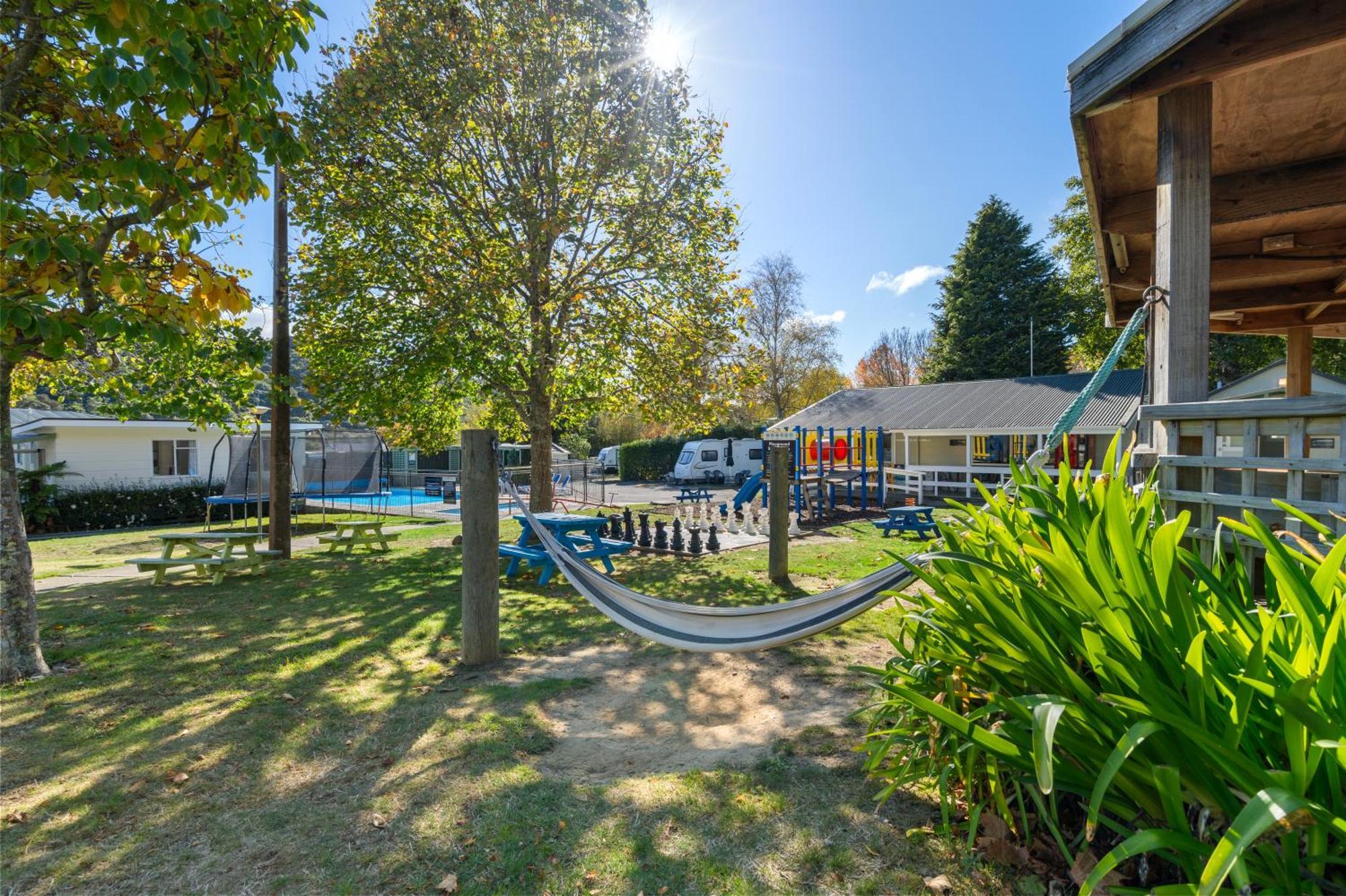 Tasman Holiday Parks Picton Exterior photo Camping in France